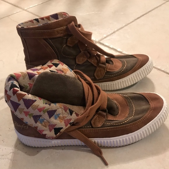 blowfish camper high top shoe